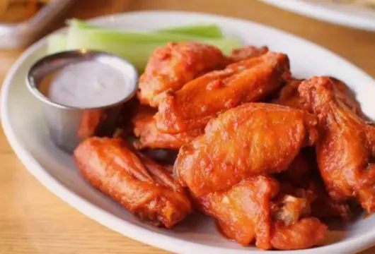 Twin Peaks Wings Menu Item